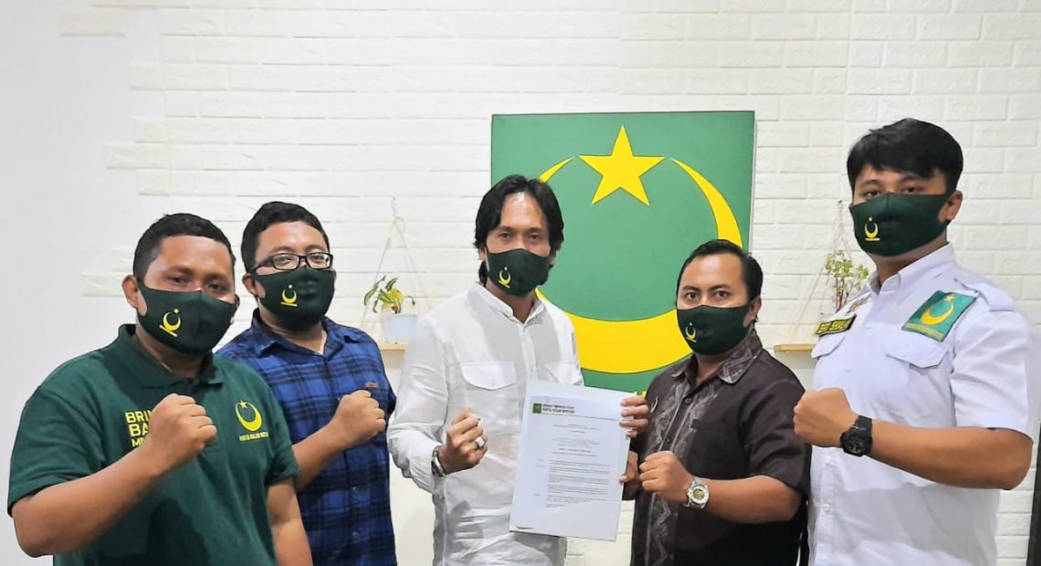 Terima SK DPP, Rudianto Resmi Nahkodai DPC PBB Kota Denpasar
